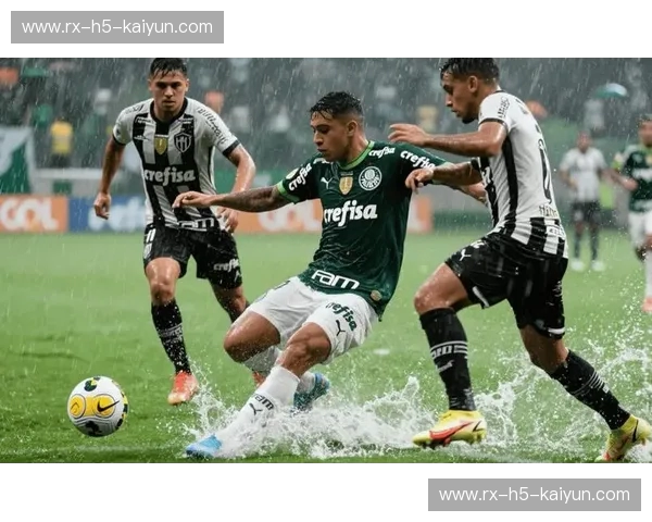 克鲁塞罗VS：深蓝风暴的史诗碰撞，足球之魂的终极博弈